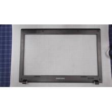 Рамка матрицы для ноутбука Samsung R425